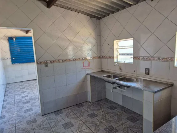 Imagem Galpão para alugar em São Vicente, Japuí, 900m2