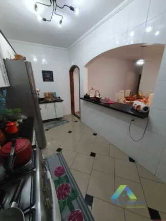 Imagem Sobrado com 3 dormitórios à venda, 280 m² por R$ 680.000,00 - Vila das Mercês - São Paulo/SP