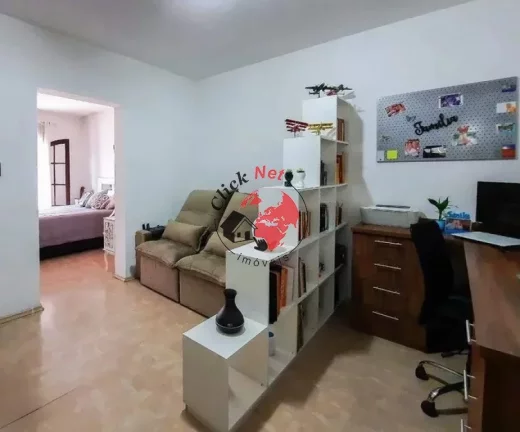 Imagem Sobrado com Piscina à Venda no Bairro Independência – Espaço, Lazer e Conforto para Sua Família!