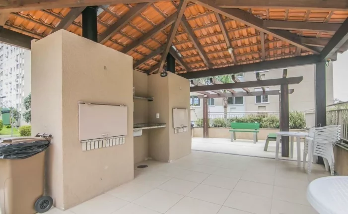 Imagem Apartamento à venda em Porto Alegre, Jardim Carvalho, com 2 quartos, 52m²