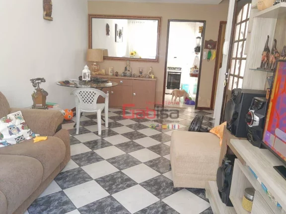 Imagem Casa com 3 dormitórios à venda, 79 m² por R$ 430.000,00 - São Cristóvão - Cabo Frio/RJ
