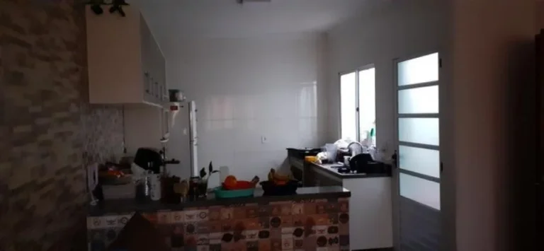 Imagem Sobrado para Venda por R$350.000,00 com 2 dormitórios, 2 suites e 2 vagas - Itaquera, São paulo / SP - Cód. BDI37028