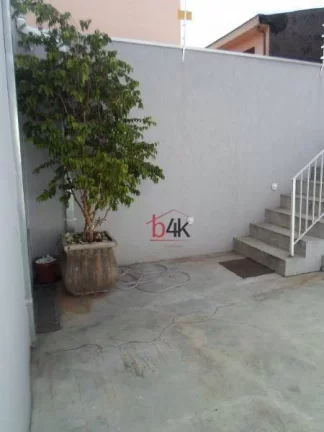 Imagem Casa com 5 dormitórios à venda, 240 m² e 2 vagas de garagem - Brooklin