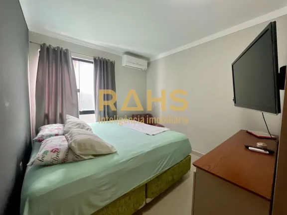 Imagem Excelente Casa em Condomínio Fechado à Venda no Bairro Vila Nova em Joinville. Casa de alto padrã...