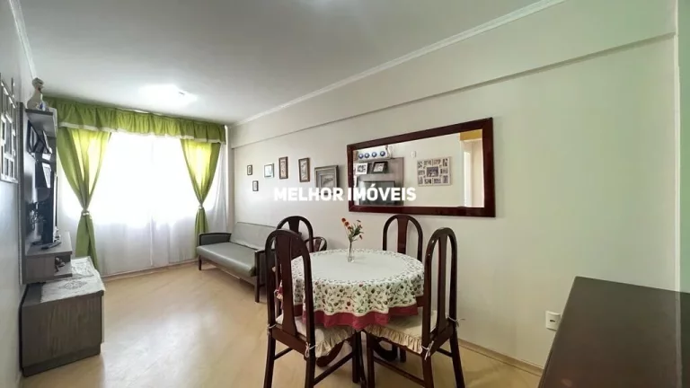Imagem Apartamento Mobiliado com 01 dormitório na Quadra Mar de Balneário Camboriú.