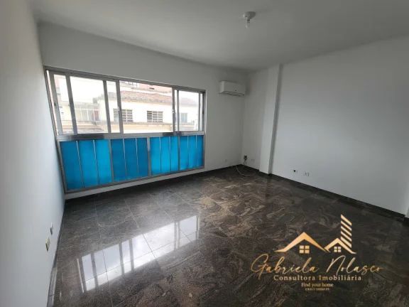 Imagem Apartamento Padrão em prédio frente mar