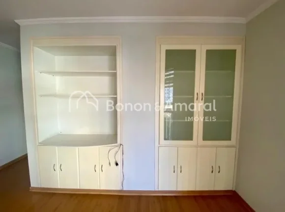 Imagem Situado no charmoso e desejado bairro Cambuí, em Campinas, este apartamento oferece uma impressiona...