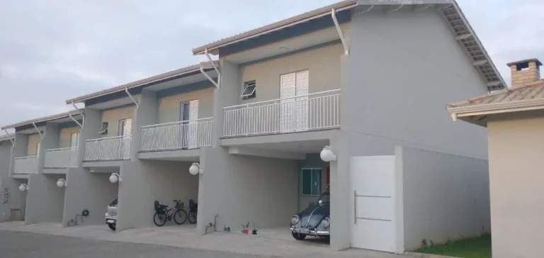 Imagem Sobrado com 3 dormitórios à venda, 113 m² por R$ 430.000,00 - Caxangá - Suzano/SP