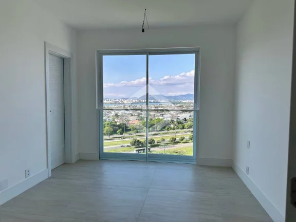 Imagem Apartamento de 3 Quartos para Venda na Barra da Tijuca com 106 m²