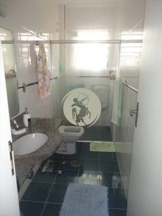 Imagem DESCRIÇÃO: SOBREPOSTA BAIXA COM 3 DORMITORIOS SENDO 1 SUITE WC DE EMPREGADA QUINTAL COM CHURRASQUE...