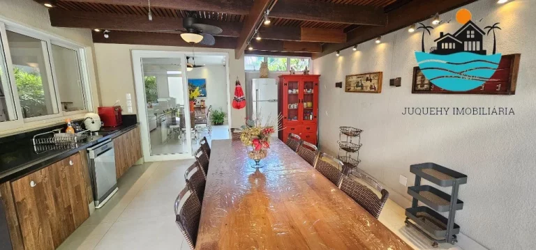 Imagem Casa em condomínio pé na areia - Temporada, com 5 suítes, 1 térrea, serviço de praia, acomodação para 14 pessoas, 4 vagas | Juquehy Imobiliária