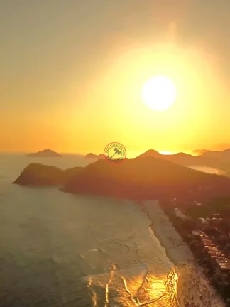 Imagem CASA EM CAMBURIZINHO CONDOMINIO A 1 QUADRA DA PRAIA 2 QUARTOS TERREA 2 VAGAS VARANDA MOBILIADA PODENDO AMPLIAR A ESTRUTURA