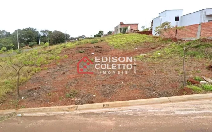 Imagem Pronto para Construir - Encante-se com este terreno a venda charmoso e versátil no Terras di Treviso, em Piracicaba!!