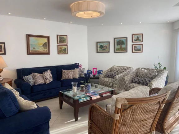 Imagem Cobertura Duplex Impecável com 4 dormitórios sendo 2 suítes, Piscina, Gourmet e 3 Vagas