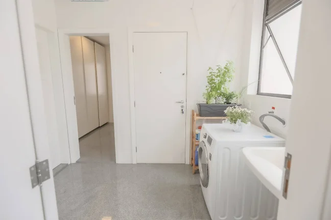 Imagem Apartamento Brooklin - 227M², 3 Dorms, 3 Suítes, 3 Vagas, Varanda.