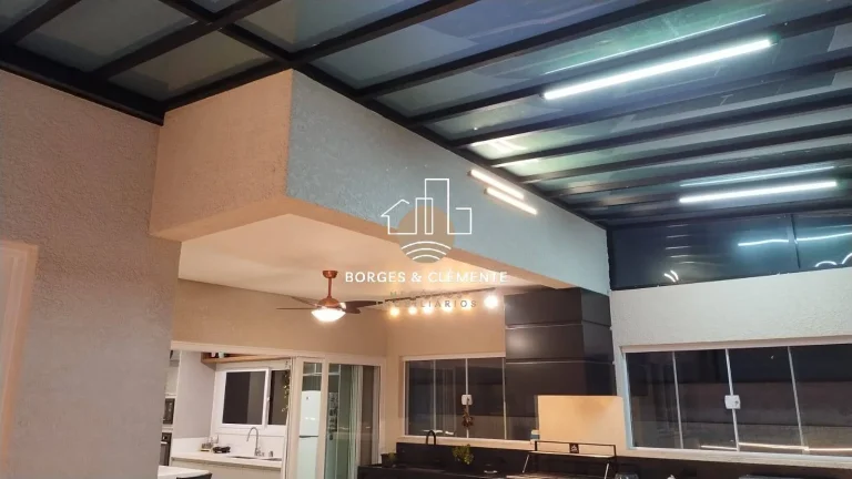 Imagem Sobrado Condomínio Sauá II - Atibaia/Porteira Fechada