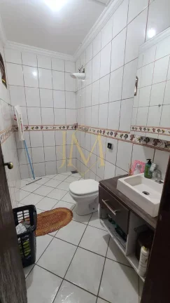 Imagem Casa com excelente lote no bairro Petrópolis