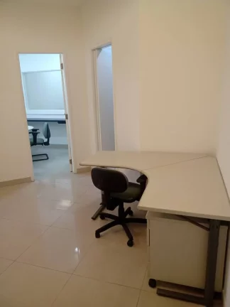 Imagem SALA COMERCIAL EM EDIFICIO HISTÓRICO NA CINELÂNDIA / IMÓVEL MOBILIADO