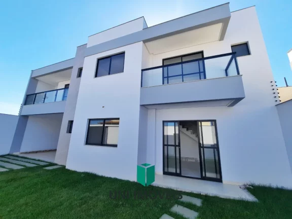 Imagem Casa duplex com 3 suítes a venda, 131M² por R$ 900.000,00 em Guarapari-ES.