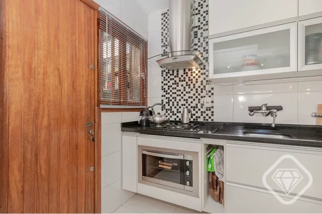 Imagem Casa de condomínio com charme, conforto e excelente padrão no bairro Ipanema

Esta residência de ...