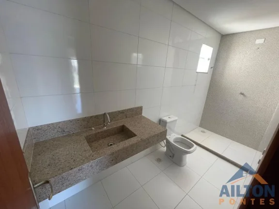 Imagem Casa Duplex com 3 Quartos à Venda em Itapebussu - Guarapari/ES