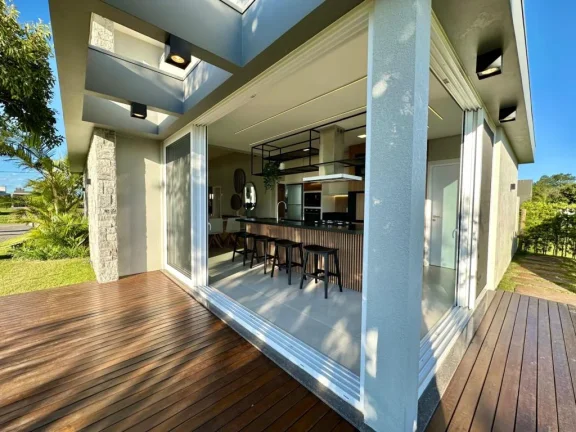 Imagem Casa em Condominio 4 Dormitórios - Bairro Arroio Teixeira