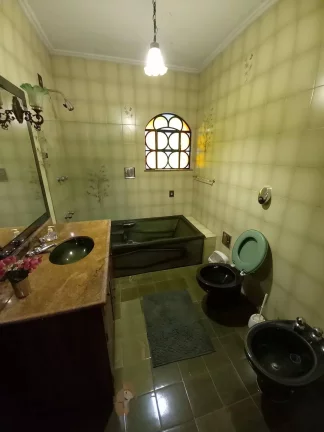 Imagem CASA COM 18.000M2, PISCINA - NOVA FRIBURGO.