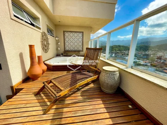 Imagem Está em busca de uma cobertura deslumbrante com uma vista panorâmica do mar e infraestrutura compl...