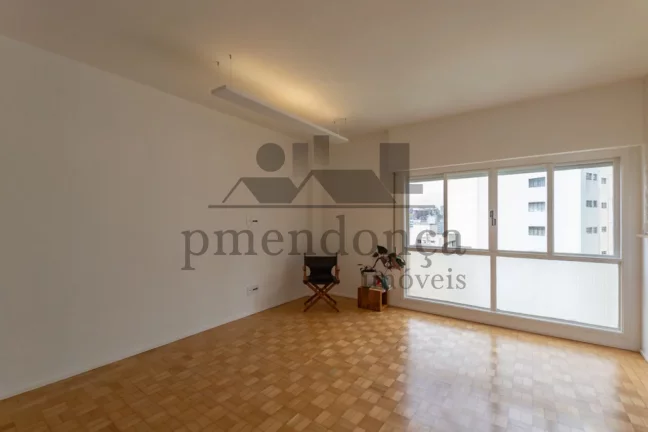 Imagem Apartamento com 181m² na Rua Itambé, 3 suítes e 2 vagas.