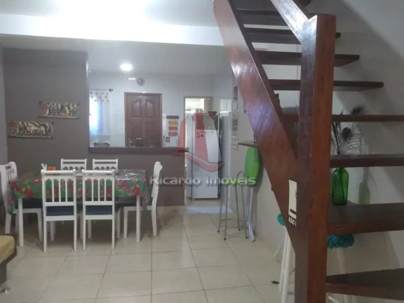 Imagem Casa Duplex Decorada Peró c/ 2 Qtos.