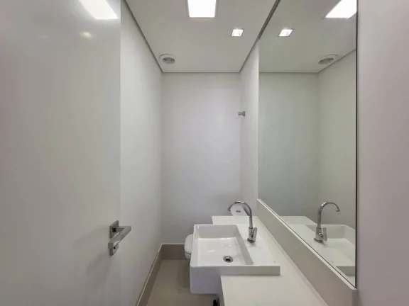 Imagem Apartamento com 4 dormitórios à venda, 138 m por R$ 8.500.000,00 - Riviera