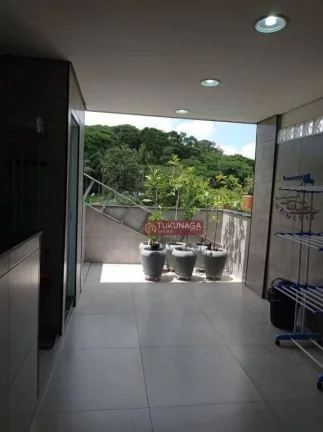 Imagem Sobrado com 3 dormitórios à venda, 300 m² por R$ 1.200.000,00 - Vila das Bandeiras - Guarulhos/SP