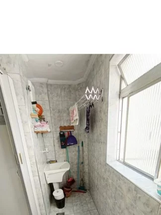 Imagem Apartamento com 2 quartos na quadra da praia da Aparecida por R$ 480 Mil