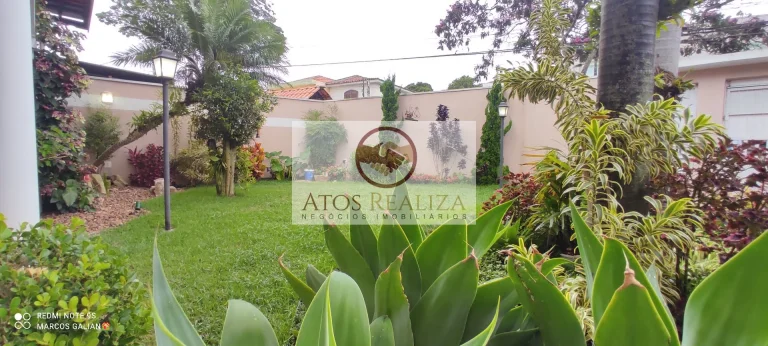 Imagem Casa Térrea em Jardim Santa Helena: 4 Dormitórios à Venda