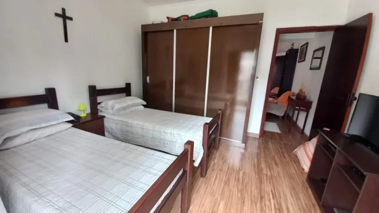Imagem Apartamento 1 dormitório 1 vaga 350 metros da praia à venda, 50 m² por R$ 295.000 - Vila Guilhermina - Praia Grande/SP