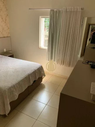 Imagem Casa 3 dormitórios - suíte - quintal - Jardim Mosteiro - Ribeirão Preto/SP