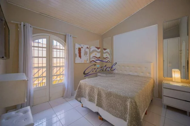 Imagem Casa com 5 quartos (1 suíte) à venda, 393 m² - Vila Yara - Osasco/SP