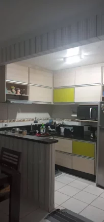 Imagem Apartamento com 2 dormitórios à venda, 68 m² por R$ 375.000 - Vila Humaitá - Santo André/SP