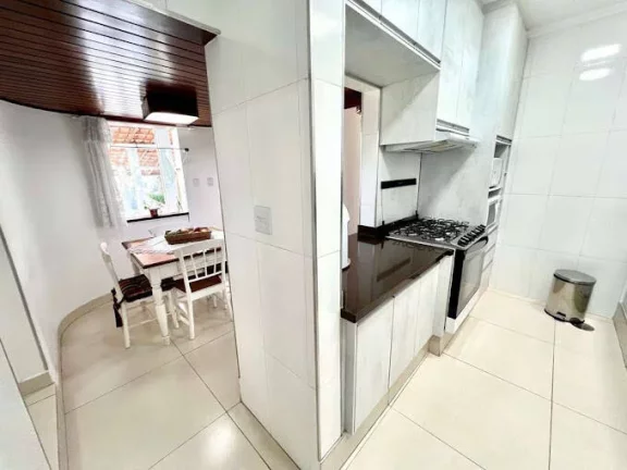 Imagem Cond. Chác. das Paineiras II - Completa e impecável, 6 dorms/3 stes!