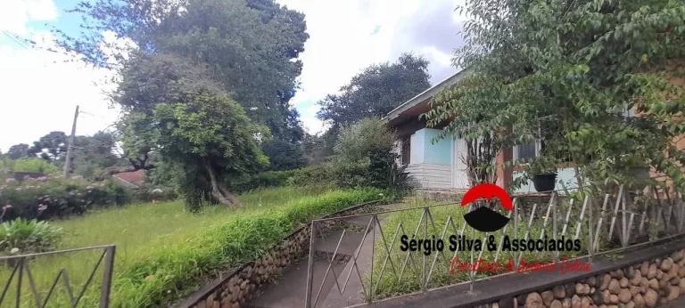 Imagem Casa a Venda na Região de Abernessia Campos do Jordão - SP.