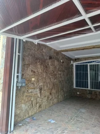 Imagem Sobrado com 3 dormitórios à venda, 300 m² por R$ 800.000,00 - Jardim Monte Cristo - Suzano/SP