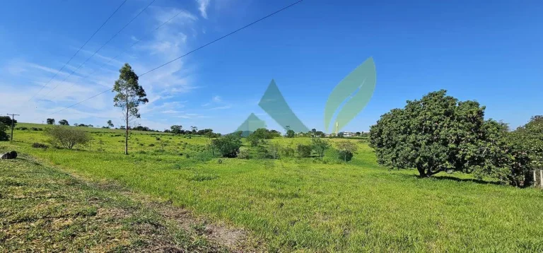 Imagem Sítio à Beira da Represa de Piracaia – 140.000 m² em Local Privilegiado