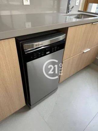 Imagem Apartamento Itaim TOP com 3 suítes para alugar, 147 m²