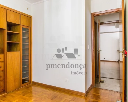 Imagem Ótimo apartamento com 128,78m2 de área útil, com sala espaçosa, 03 quartos e 02 banheiros (fáci...