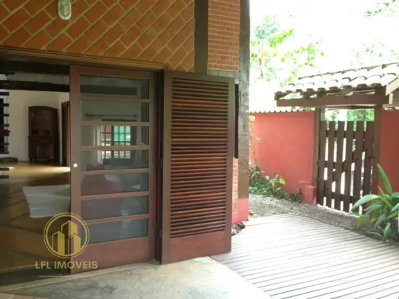 Imagem Maravilhosa Casa de Praia, Pronta para Morar, em Camburi, São Sebastião - 4 Quartos, 3 Suítes, 4 Vagas, 400m²