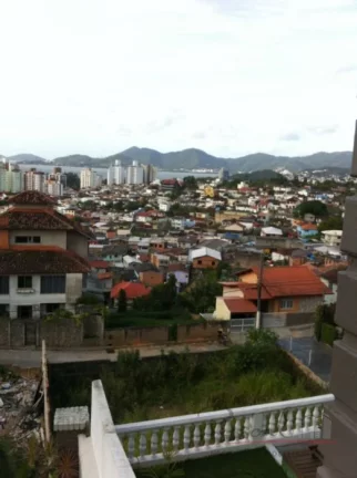 Imagem Próximo a Avenida Beira Mar Norte, Shopping Beira Mar, academia, clínicas, ótima Localização e ...