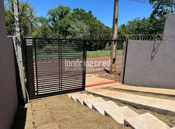 Imagem Casa geminada na zona norte de Londrina com 2 dormitórios, sala, cozinha, banheiro, garagem e 100m² de terreno. Oportunidade imperdível!