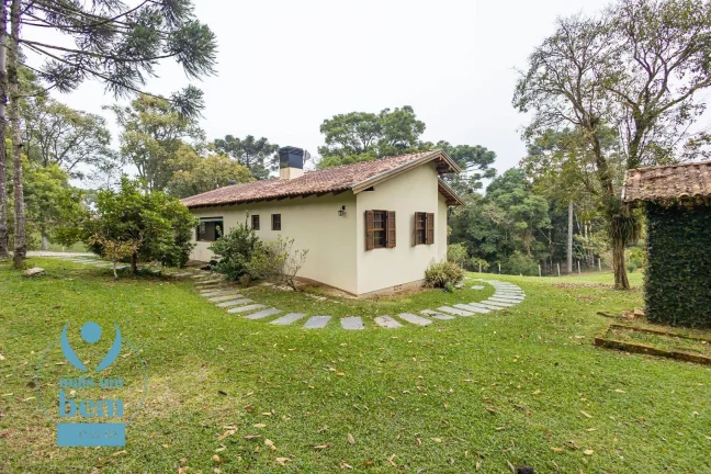 Imagem Belíssima Chácara com 3 dormitórios à venda, 6000 m² por R$ 1.400.000 - Salgadinho - Campo Largo/PR