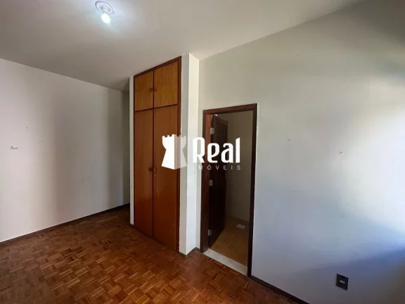 Imagem 5 suítes - Amplo e Bem Localizado