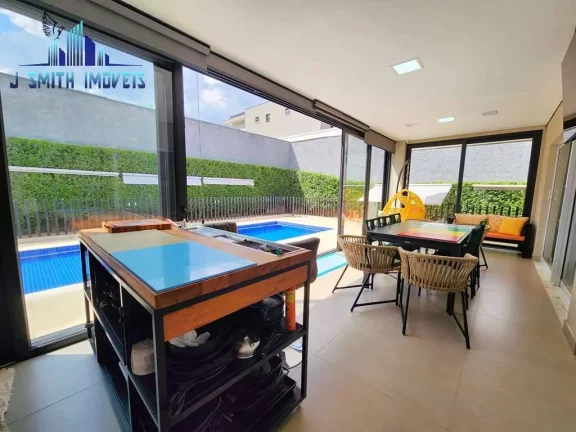 Imagem Casa no Alphaville Granja Viana - Moderna, 3 suítes, gourmet e piscina!